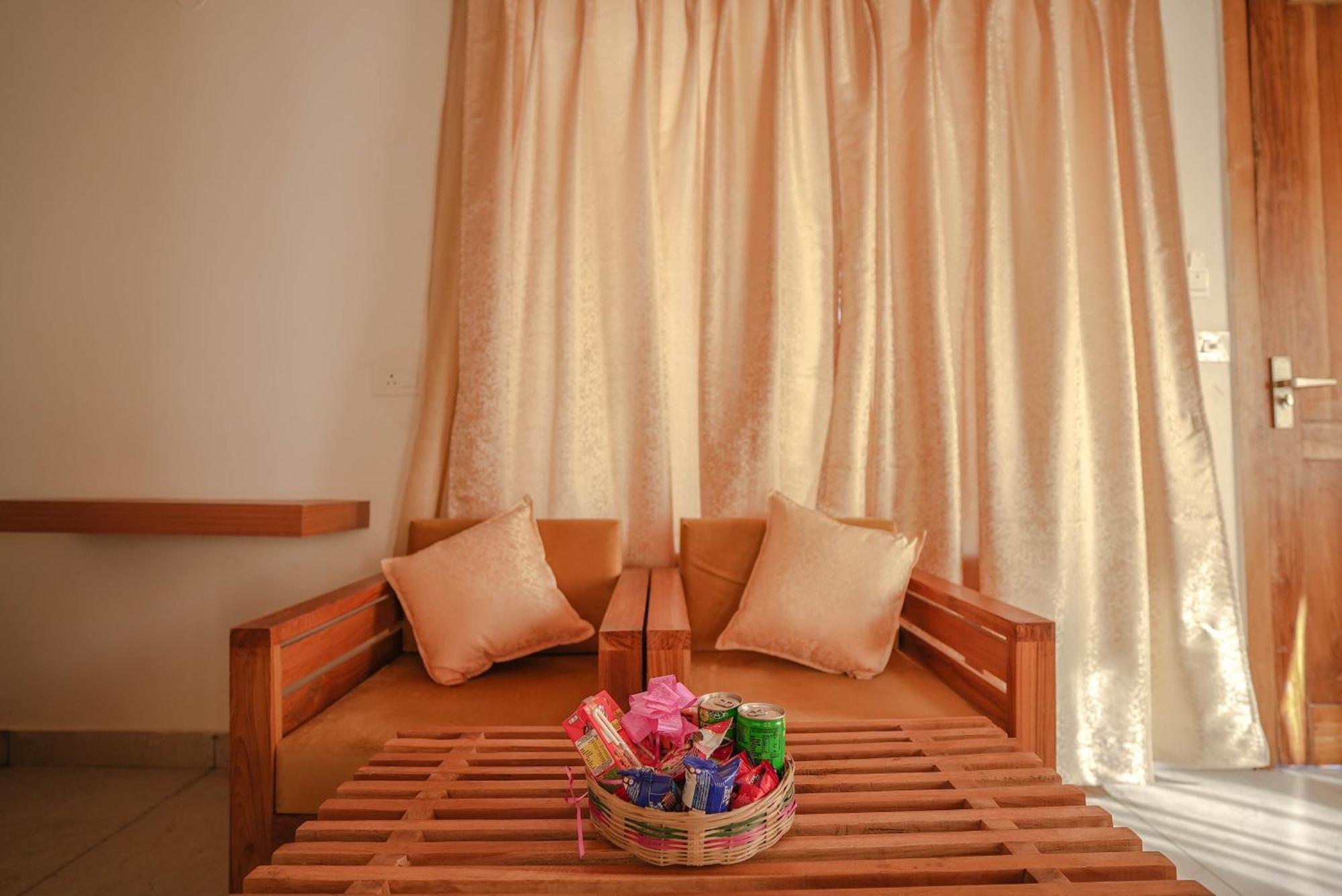 Kk Jungle View By Asapin Hotels Kotabagh Exterior photo